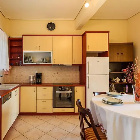 On The - Akroyali Family Apartment