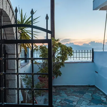 On The - Akroyali Family Apartment